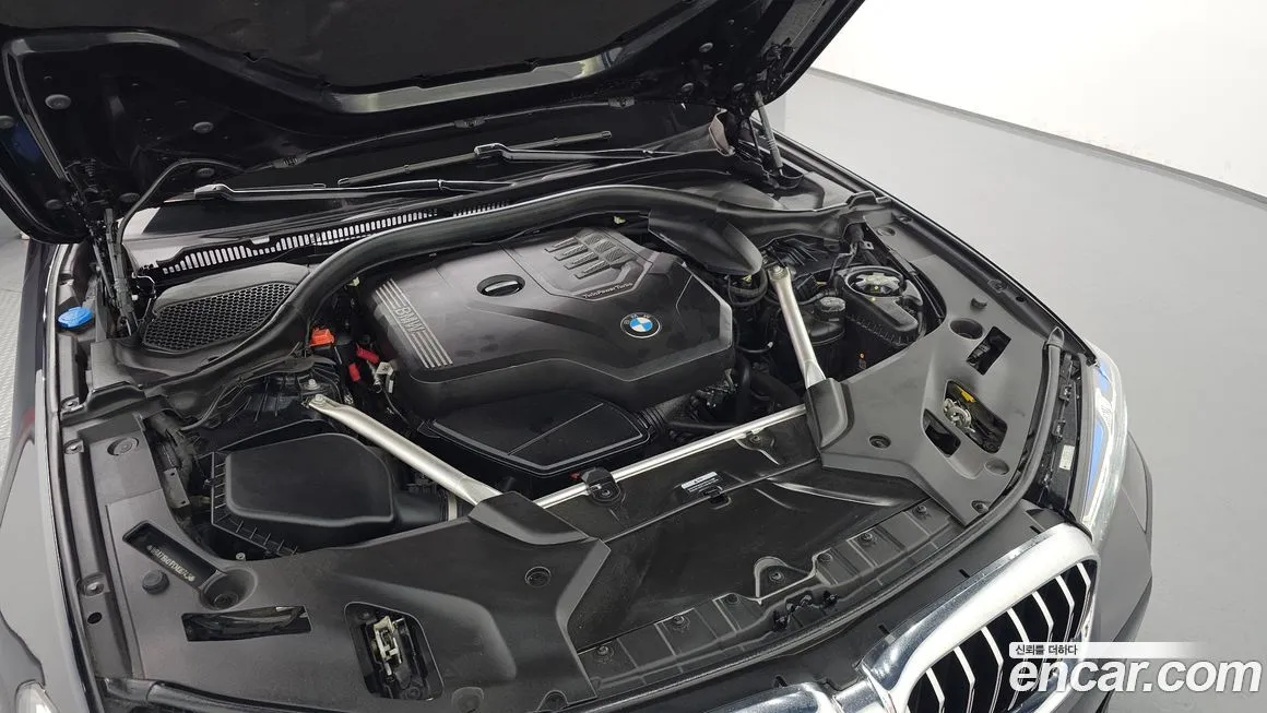 BMW 5-Series 2023 из KR, фото 6