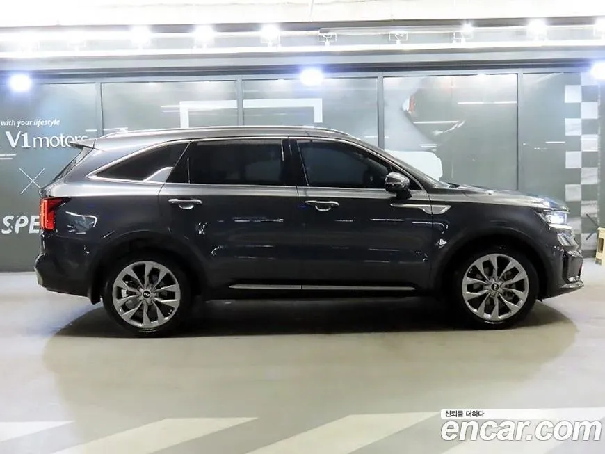 Kia Sorento — фото 3