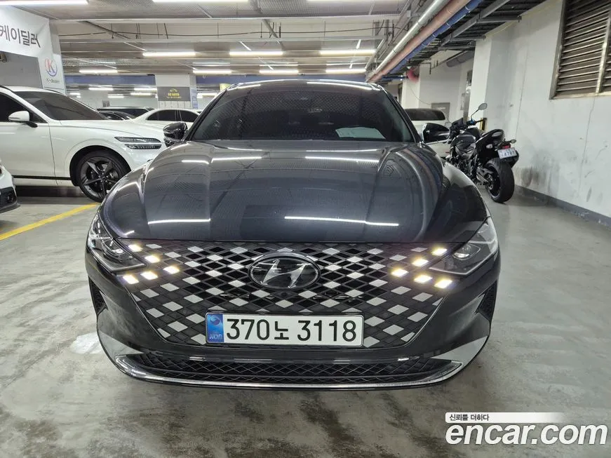Hyundai Grandeur 2022 из KR, фото 2