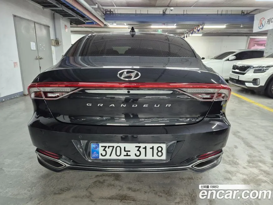 Hyundai Grandeur 2022 из KR, фото 3