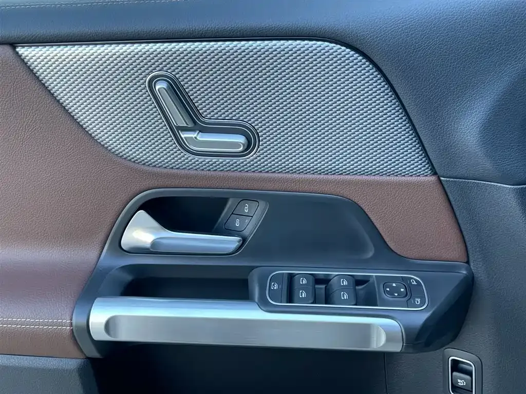 Mercedes-Benz GLB 2024 из CN, фото 4