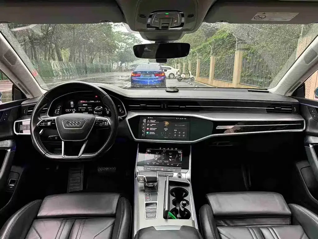 Audi A7 — фото 7