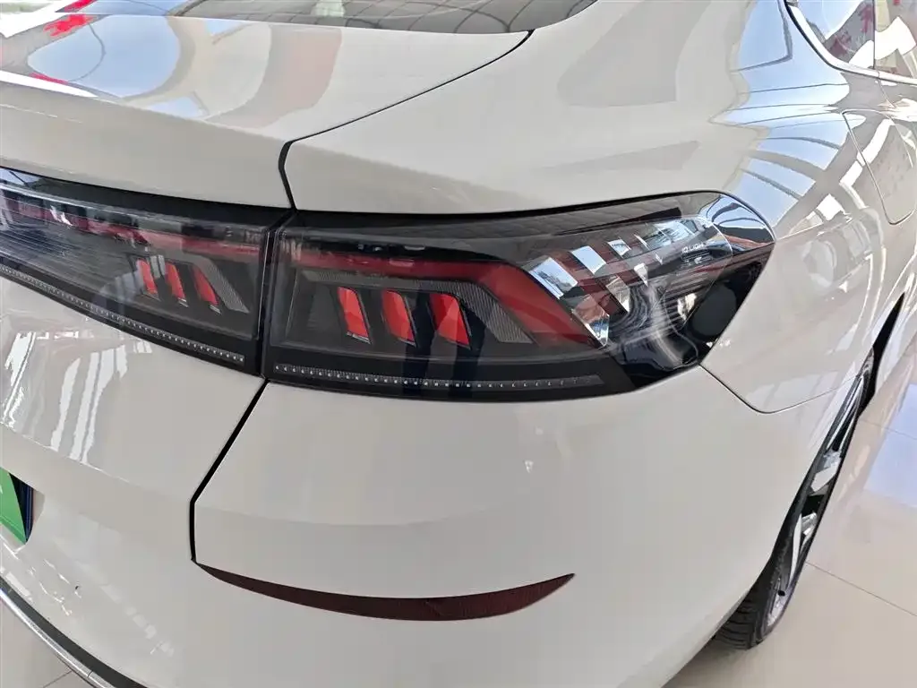 Volkswagen Lamando 2024 из CN, фото 8