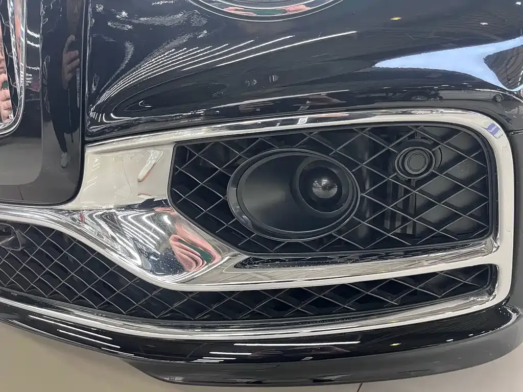 Bentley Flying Spur 2021 из CN, фото 4