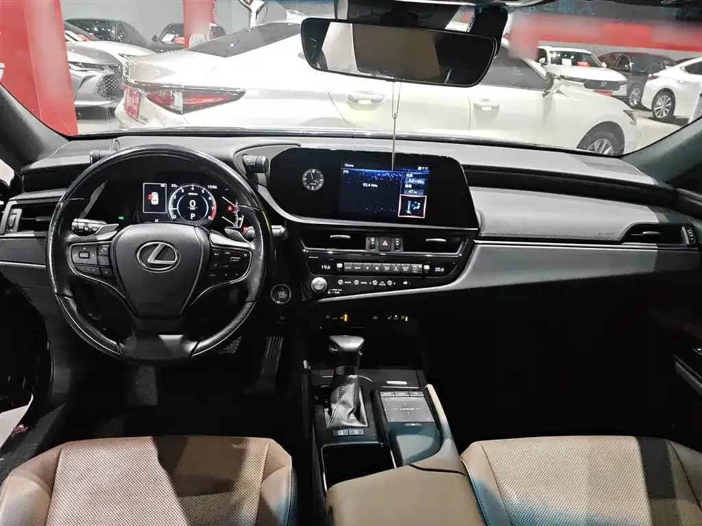 Lexus ES 2021 из CN, фото 10