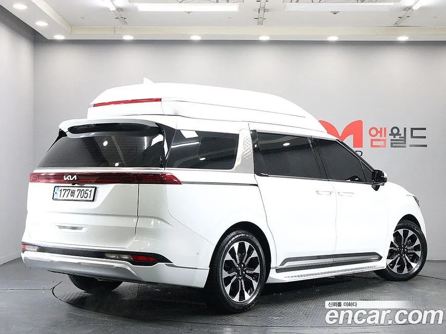 Kia Carnival — фото 4