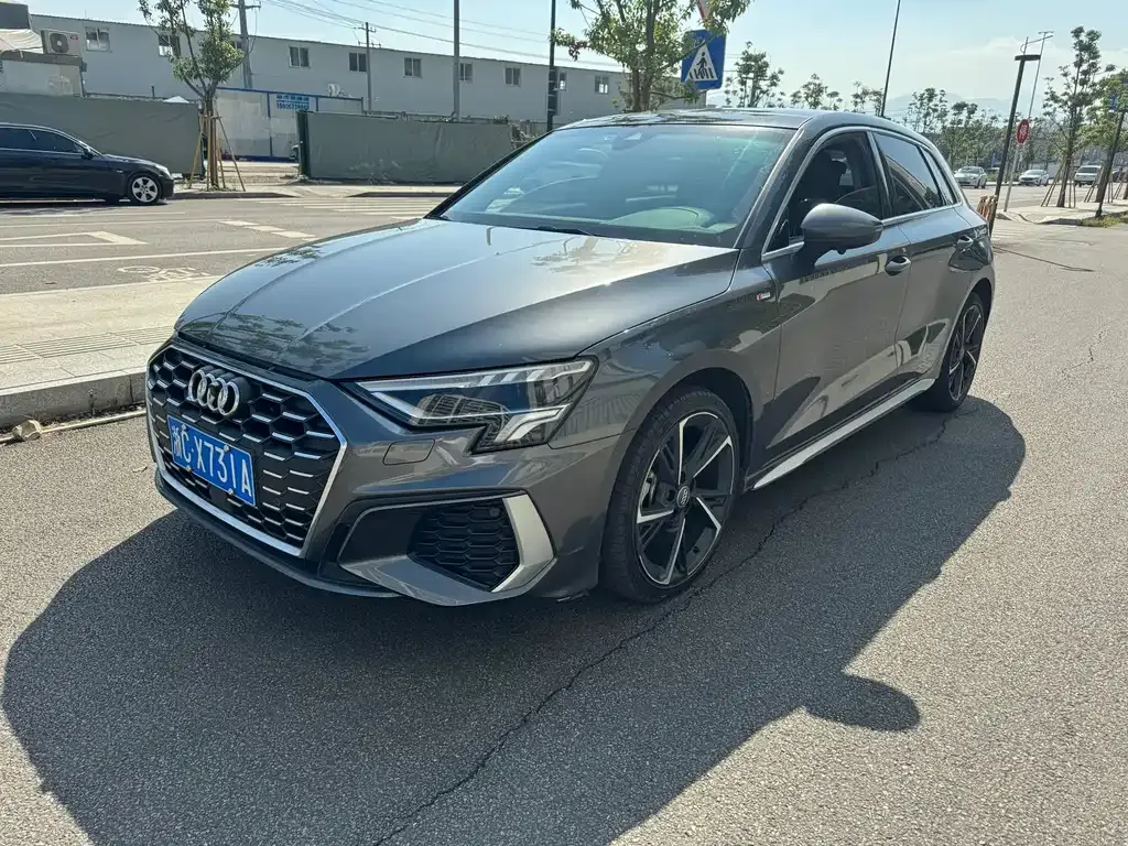 Audi A3 2021 из CN, фото 1