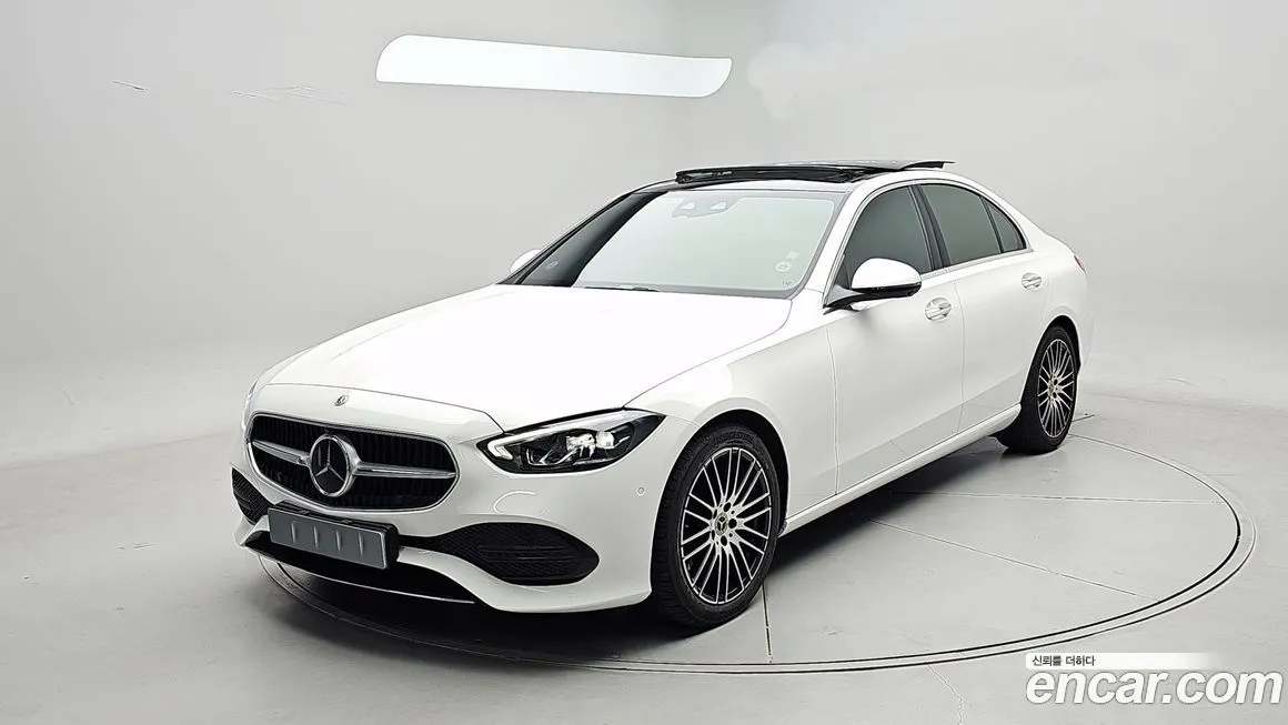 Mercedes-Benz C-Class — фото 1