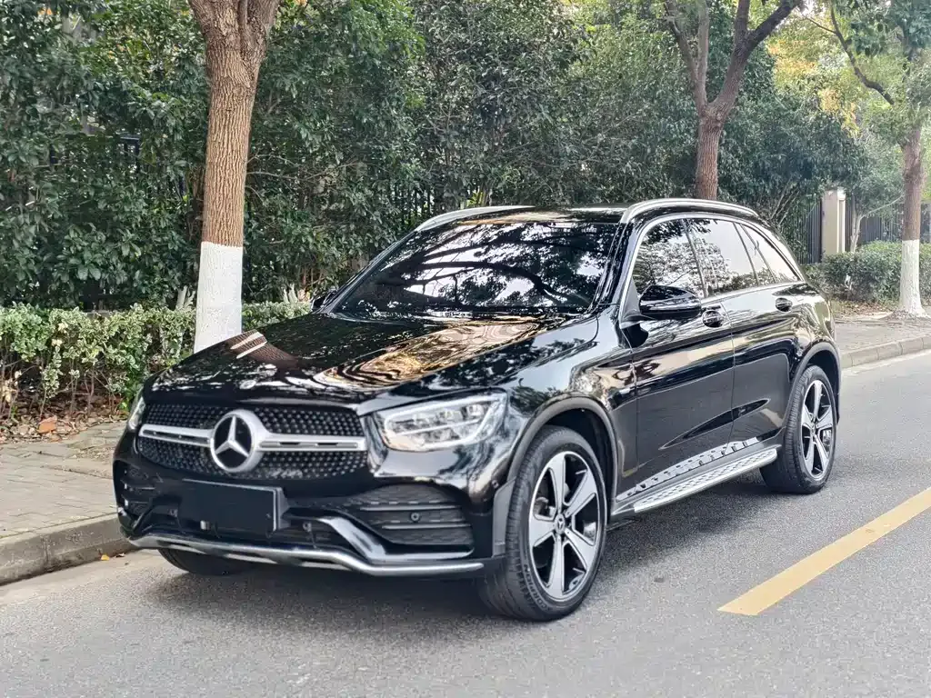Mercedes-Benz GLC — фото 1
