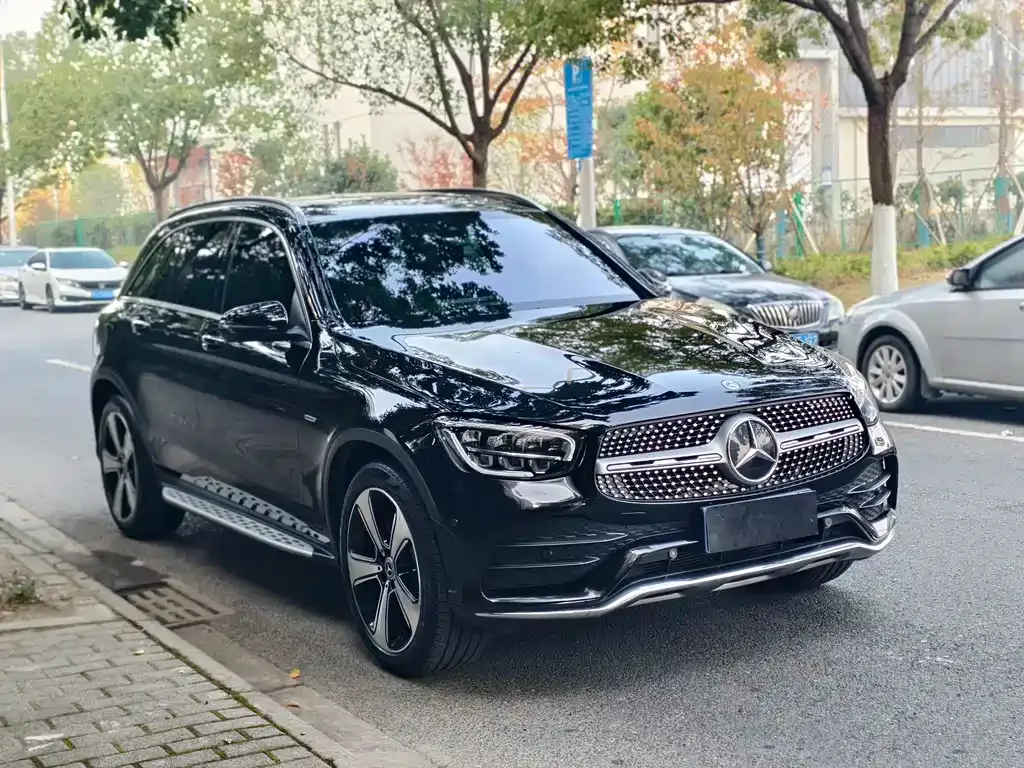 Mercedes-Benz GLC — фото 3
