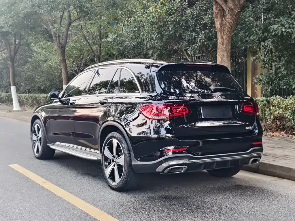 Mercedes-Benz GLC — фото 6