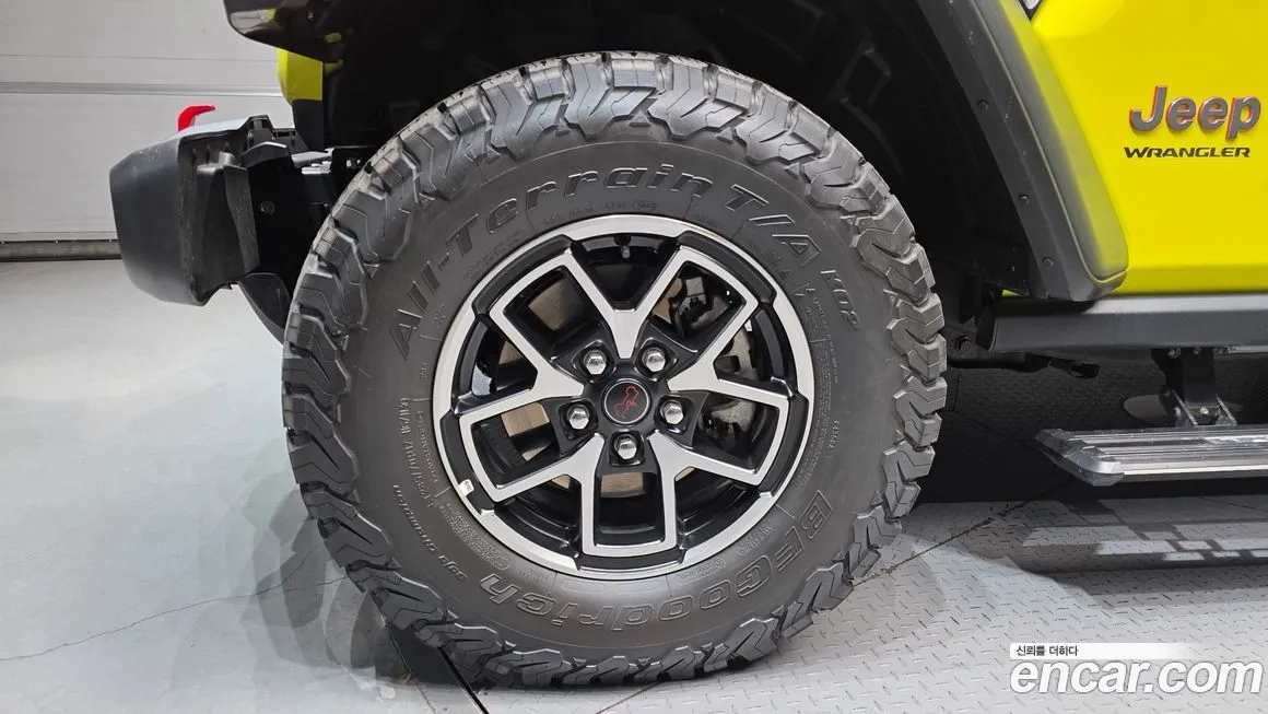 Jeep Wrangler 2024 из KR, фото 5