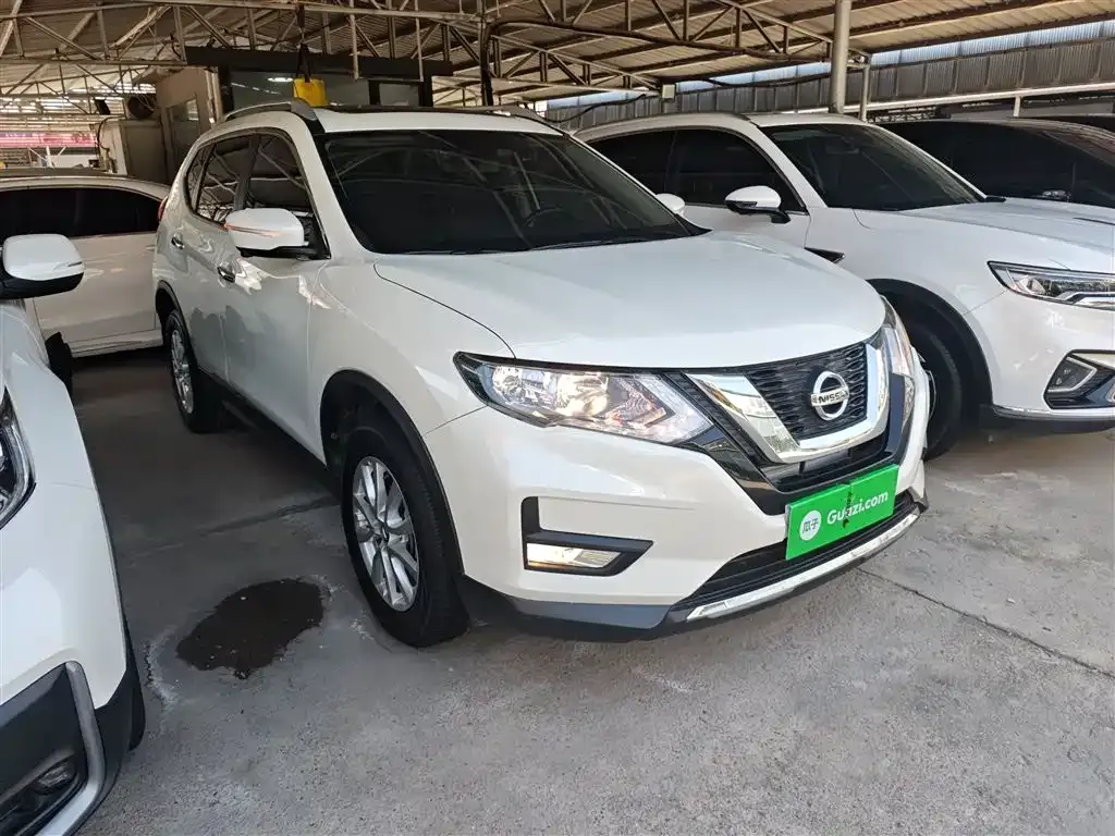 Nissan X-Trail — фото 4