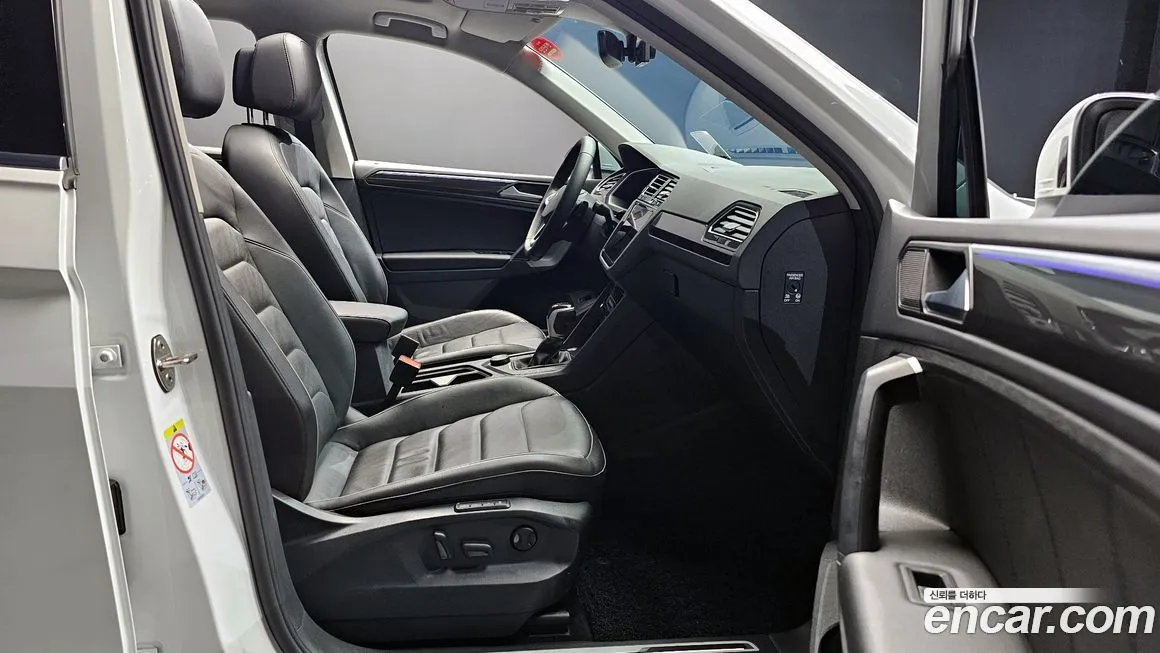 Volkswagen Tiguan 2023 из KR, фото 10