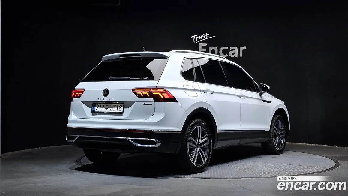 Volkswagen Tiguan 2023 из KR, фото 2