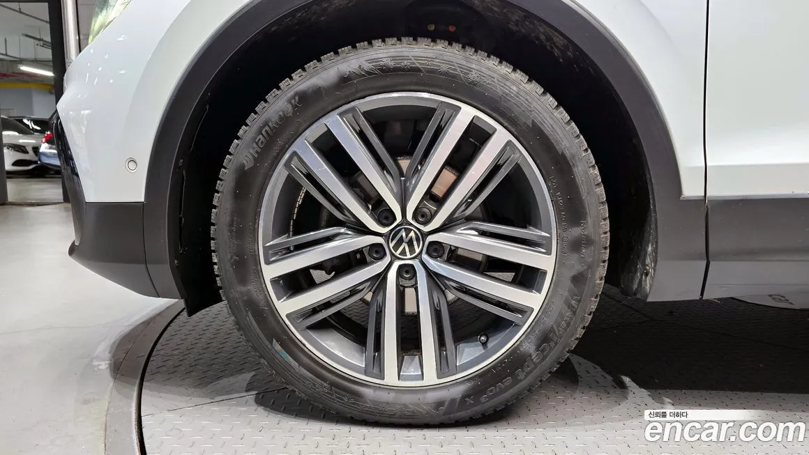 Volkswagen Tiguan 2023 из KR, фото 5
