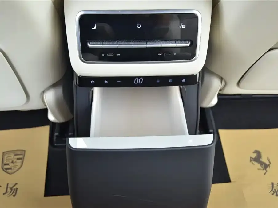 Li Auto L9 2024 из CN, фото 10
