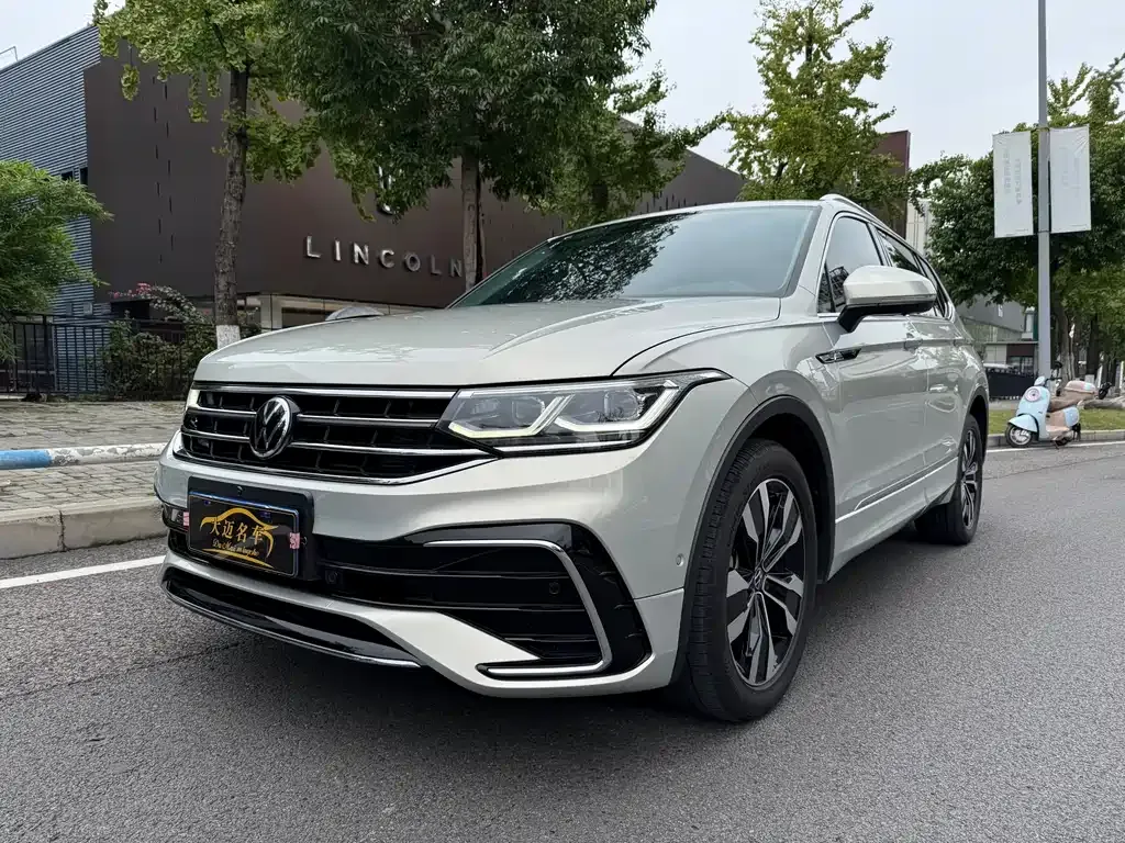 Volkswagen Tiguan L 2023 из CN, фото 1