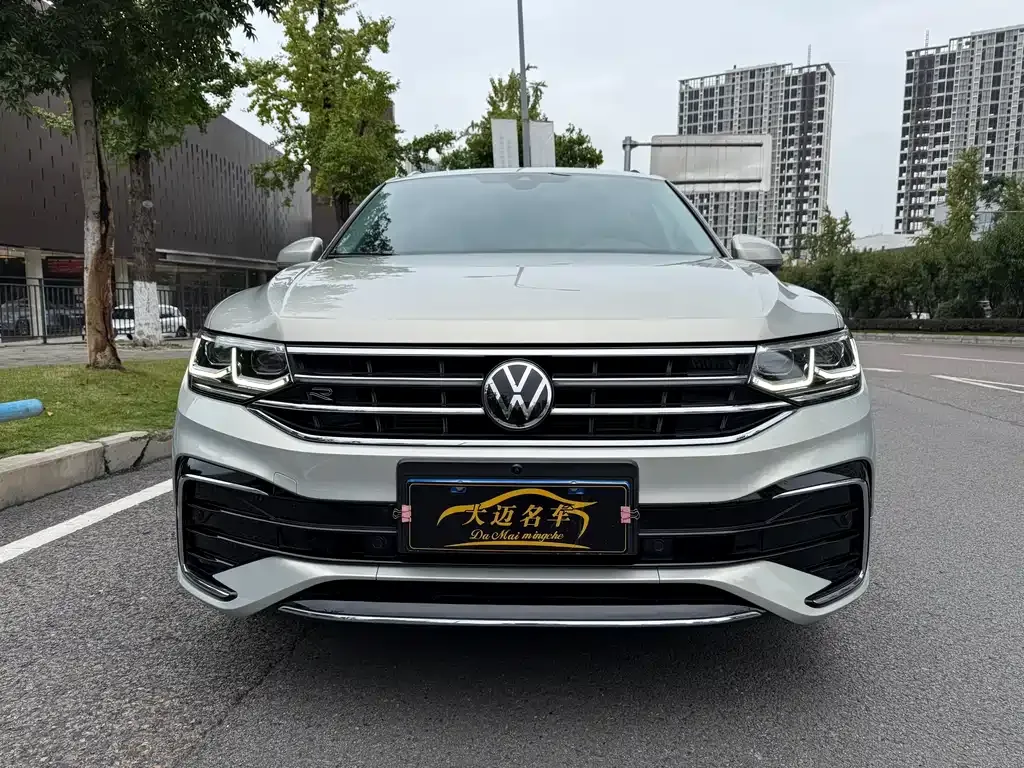 Volkswagen Tiguan L 2023 из CN, фото 2