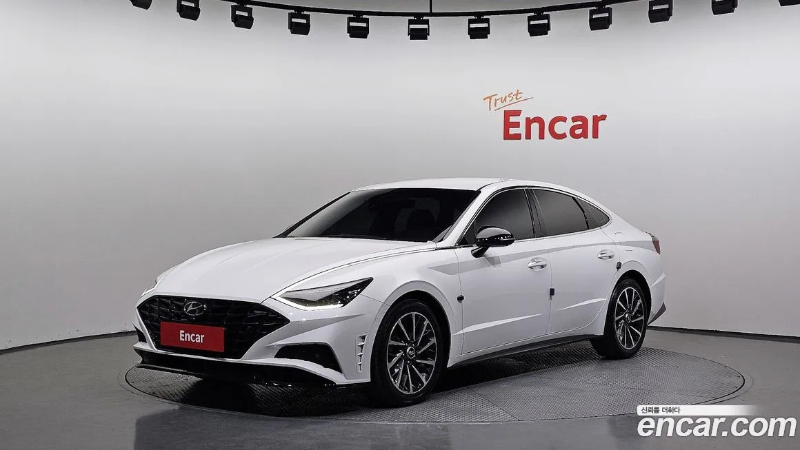Hyundai Sonata 2022 из KR, фото 1