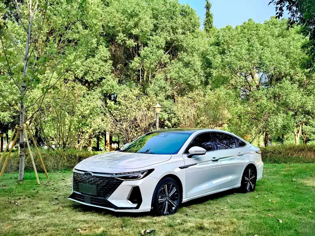 Chery Arrizo 8 2023 из CN, фото 1