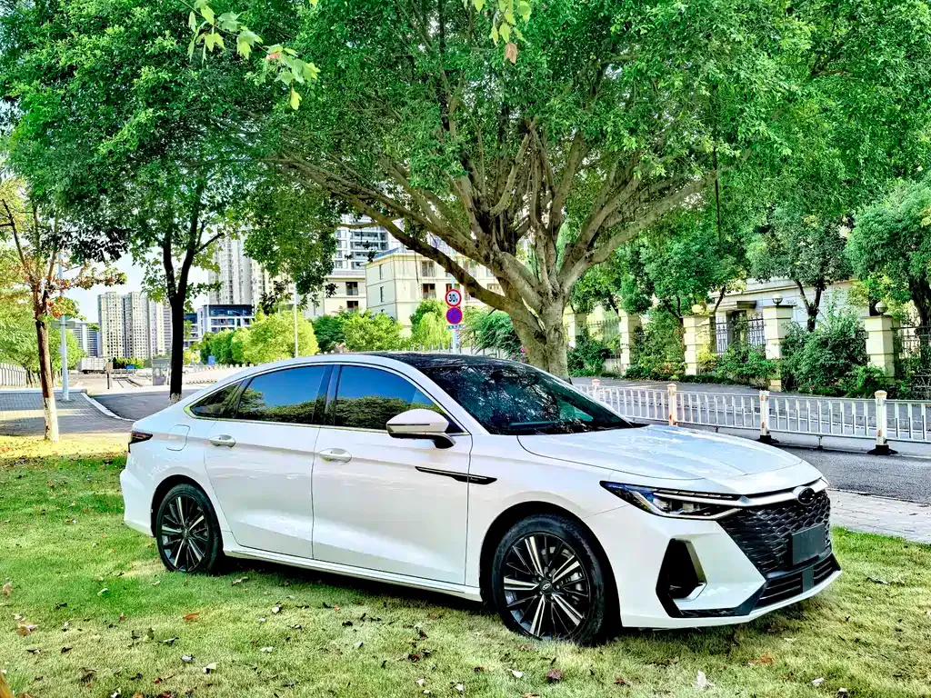 Chery Arrizo 8 2023 из CN, фото 3