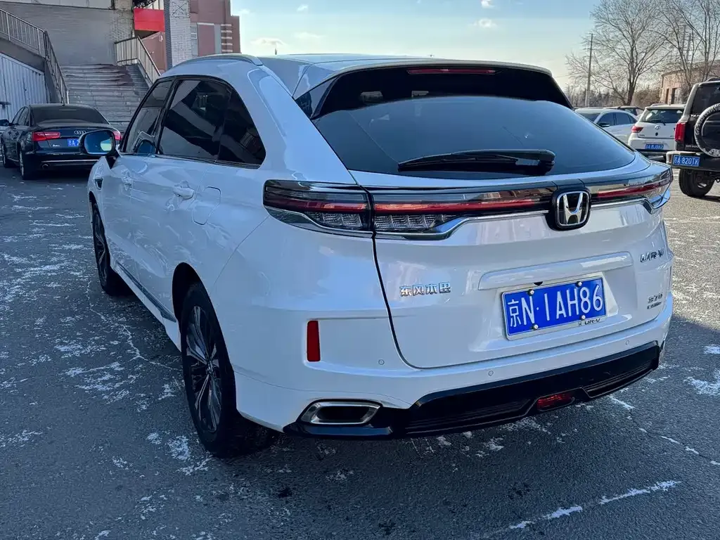 Honda UR-V — фото 7