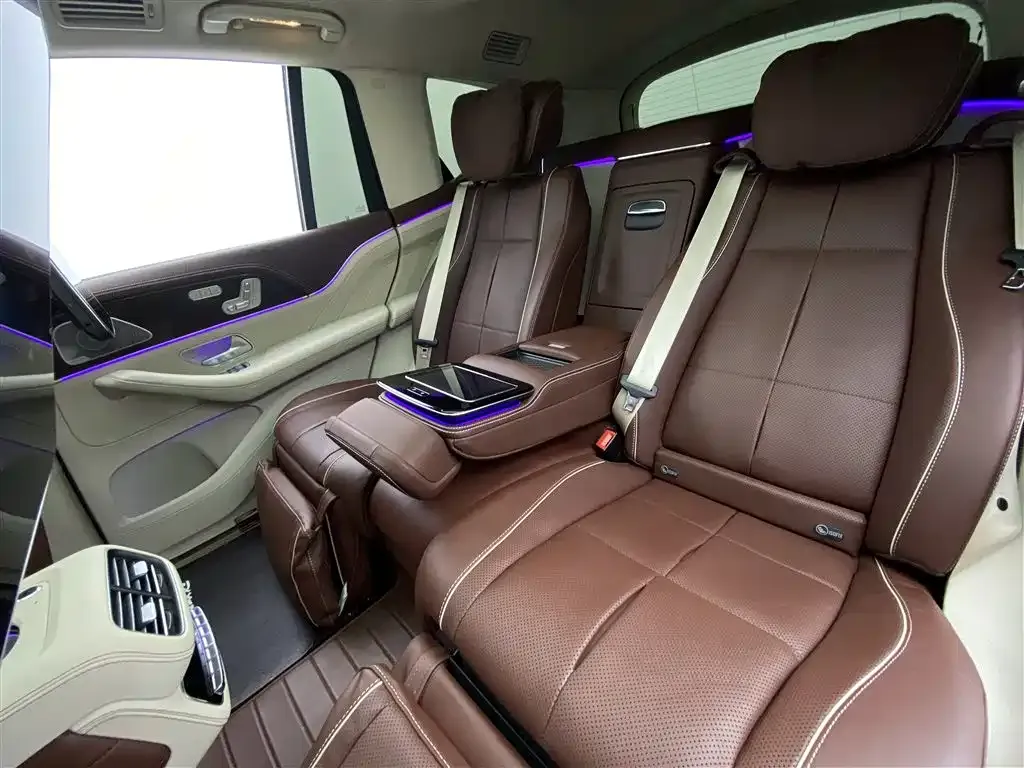 Mercedes-Benz GLS — фото 7
