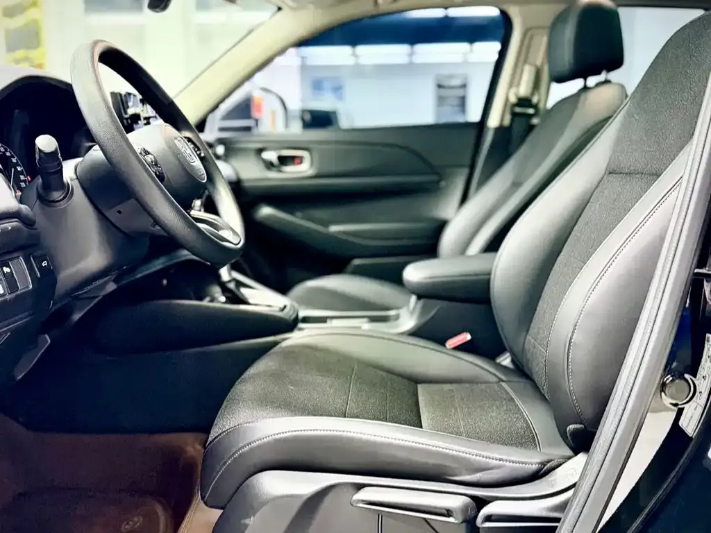 Honda Vezel 2023 из CN, фото 10