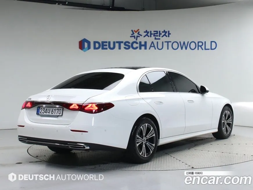 Mercedes-Benz E-Class 2025 из KR, фото 2