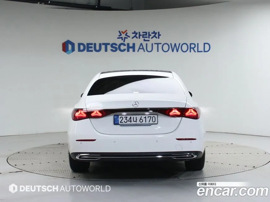 Mercedes-Benz E-Class 2025 из KR, фото 4