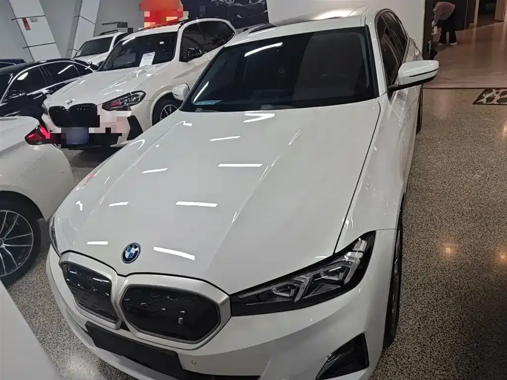 BMW i3 2024 из CN, фото 3