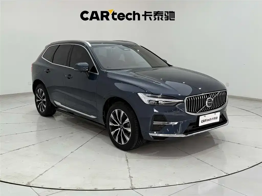 Volvo XC60 2022 из CN, фото 4