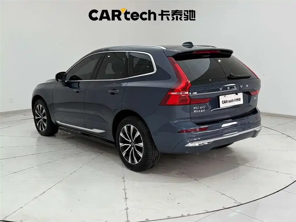 Volvo XC60 2022 из CN, фото 7