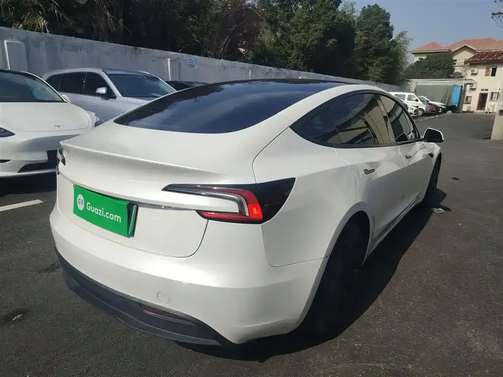 Tesla Model 3 2024 из CN, фото 7