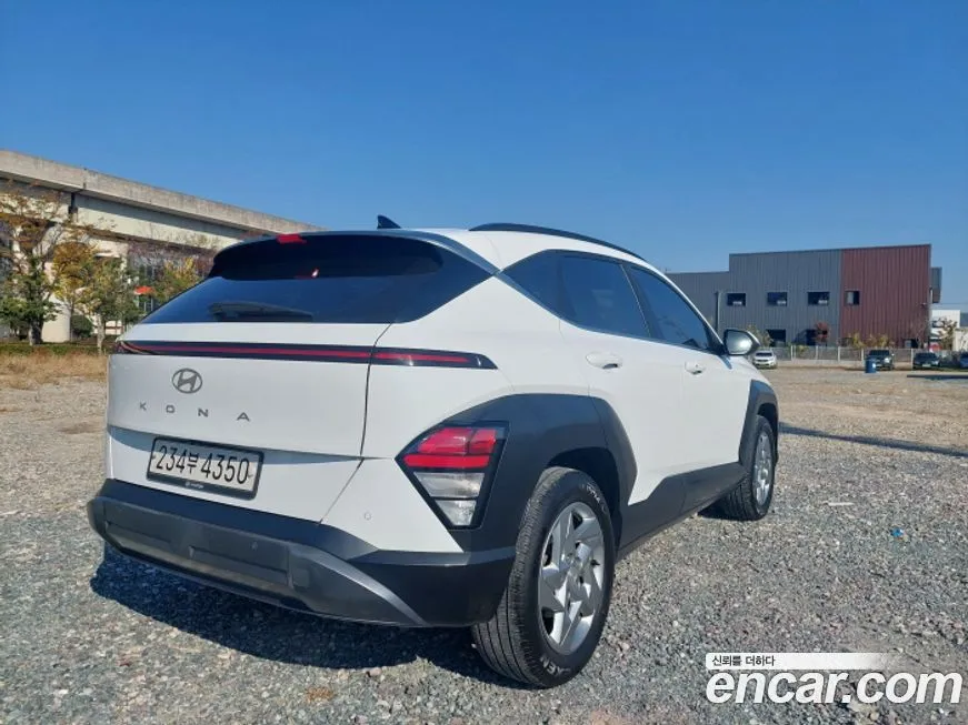 Hyundai Kona 2023 из KR, фото 2