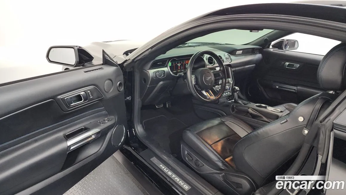 Ford Mustang 2022 из KR, фото 10