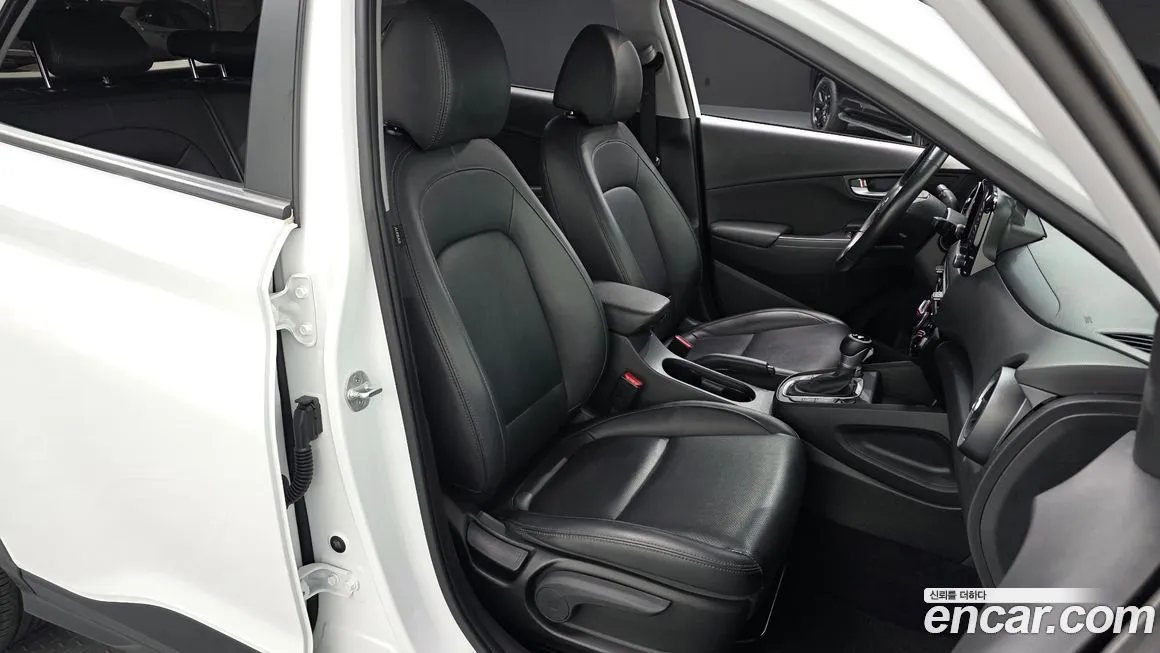 Hyundai Kona 2021 из KR, фото 10