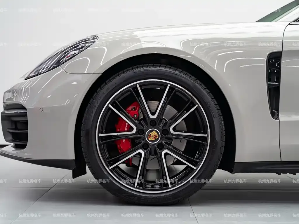 Porsche Panamera — фото 6
