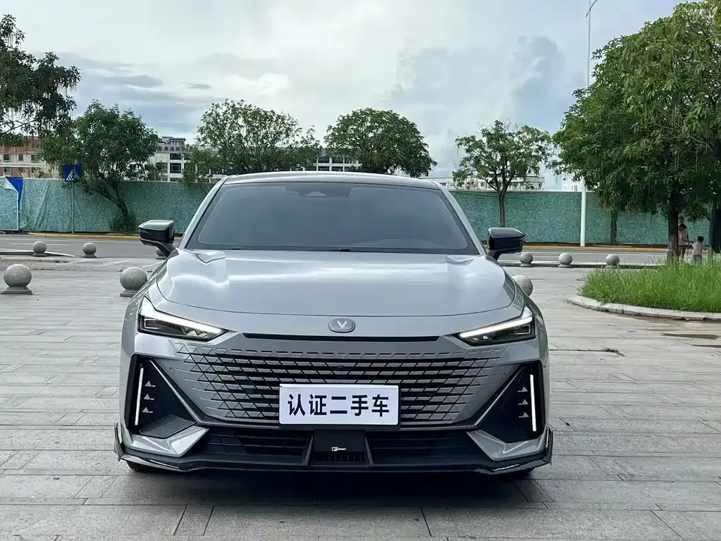 Changan UNI-V 2023 из CN, фото 2