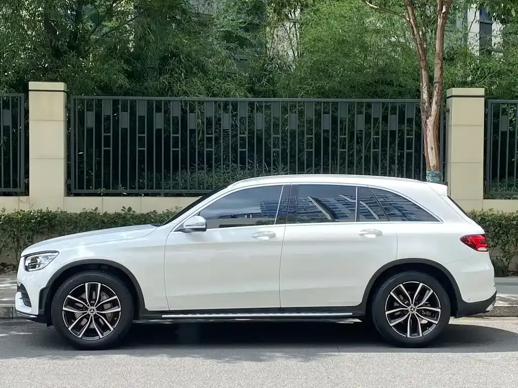 Mercedes-Benz GLC — фото 7