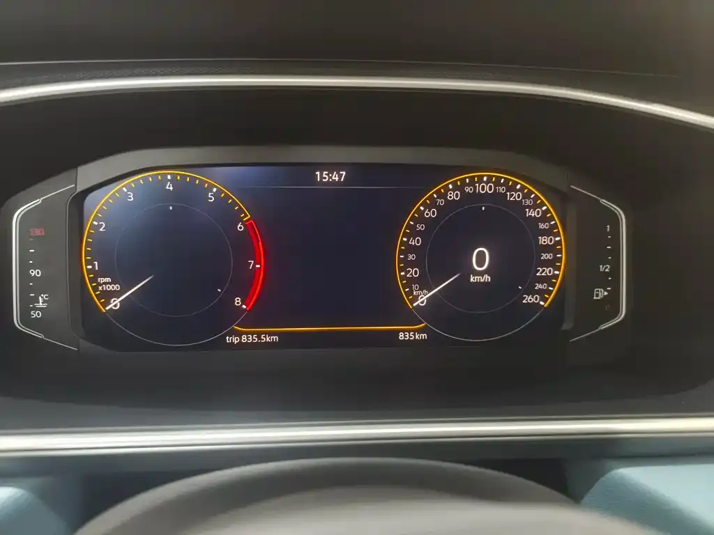 Volkswagen Tharu 2024 из CN, фото 10