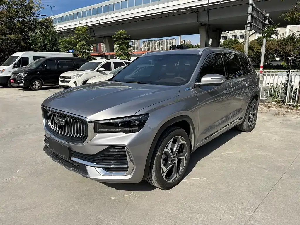 Geely Xingyue L — фото 1
