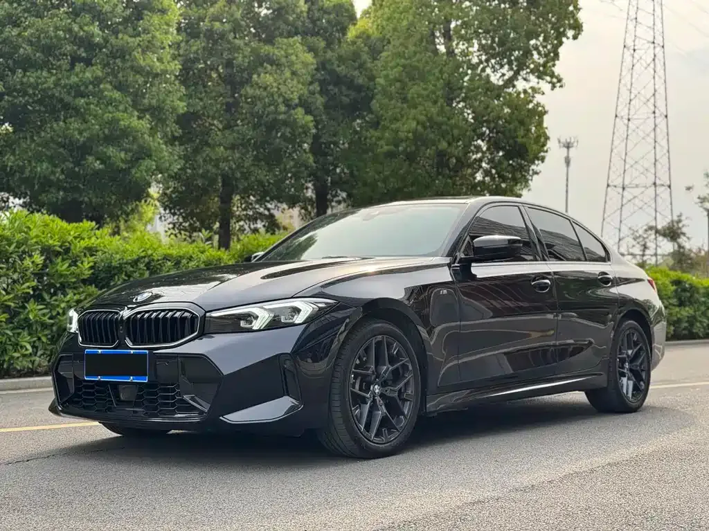 BMW 3 Series 2023 из CN, фото 1