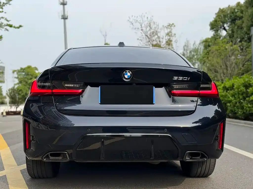 BMW 3 Series 2023 из CN, фото 8