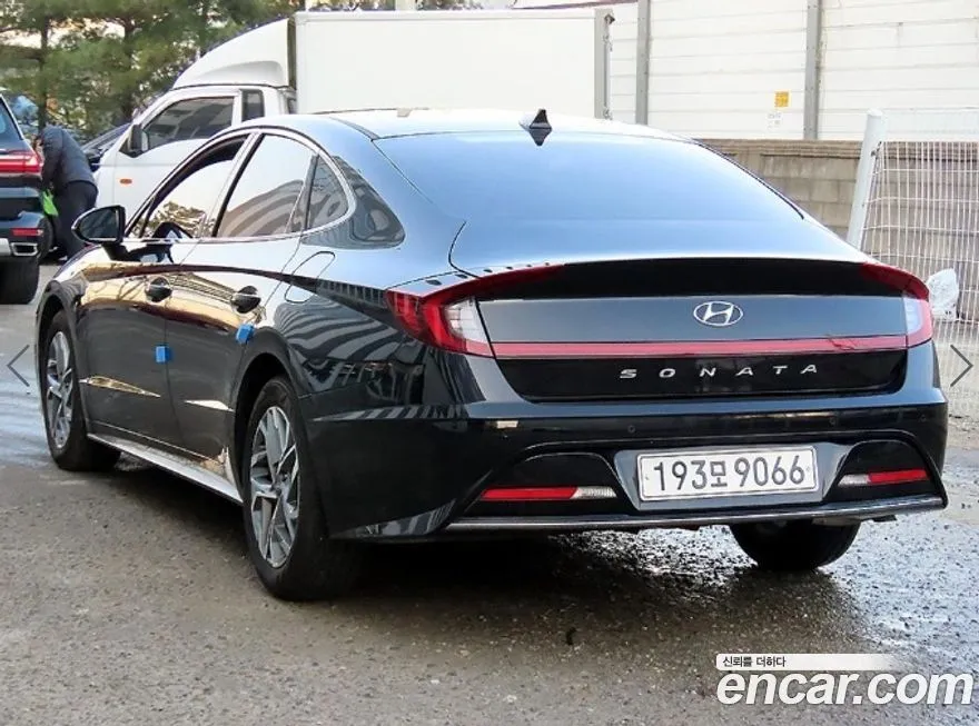 Hyundai Sonata 2022 из KR, фото 3