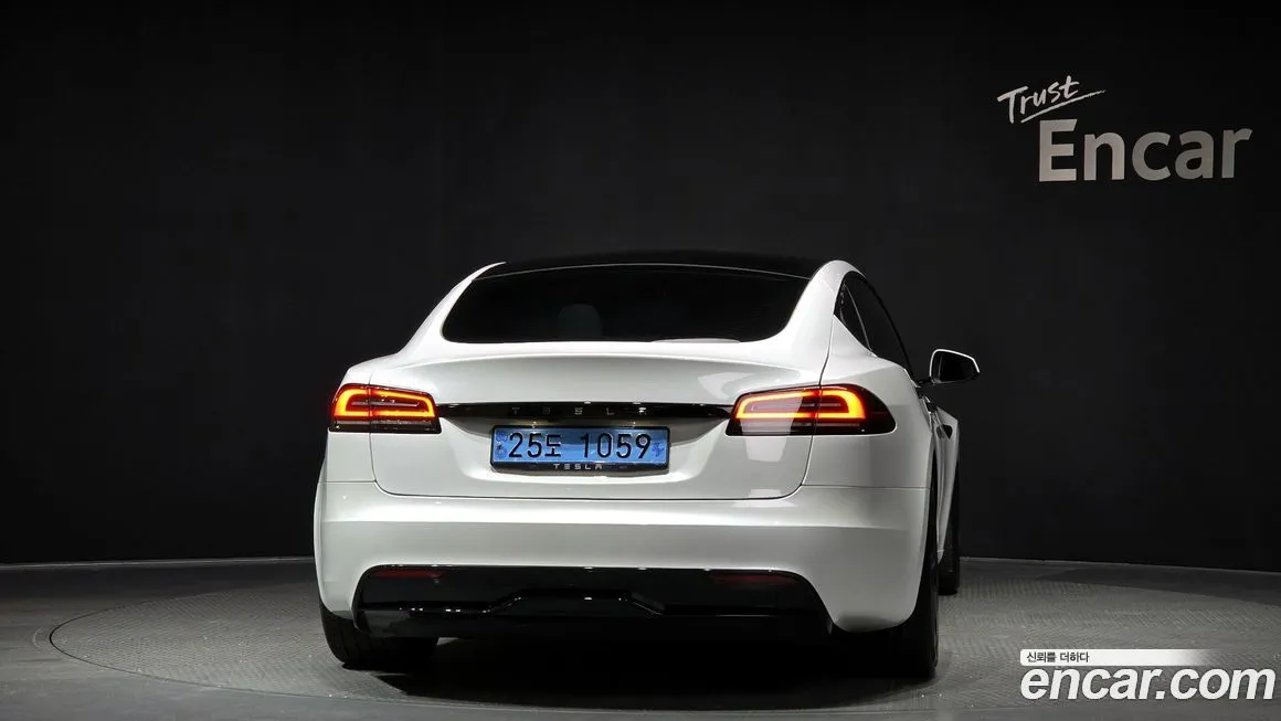 Tesla Model S 2023 из KR, фото 4
