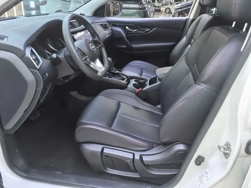 Nissan Qashqai 2023 из CN, фото 4