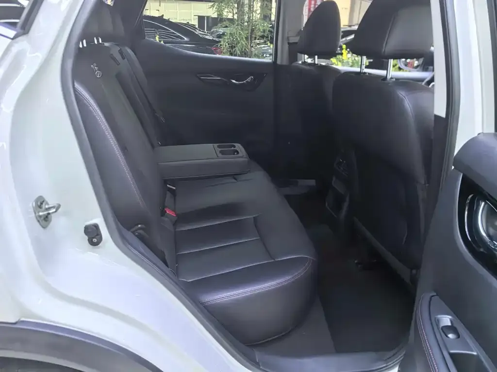 Nissan Qashqai 2023 из CN, фото 9