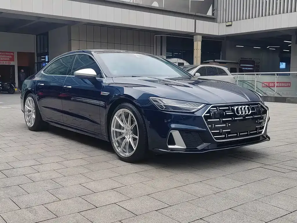 Audi A7L — фото 3